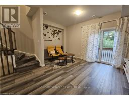 Bedroom 2 - 4 - 720 Grey Street, Brantford, ON N3S0K2 Photo 6