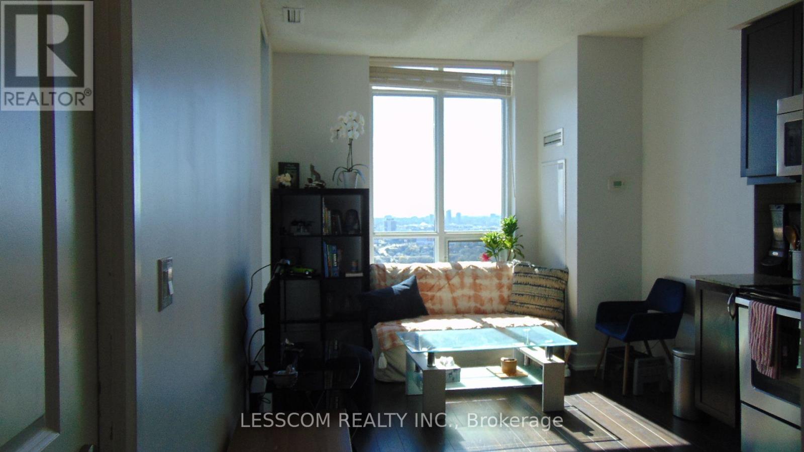 #PH28 2 EVA ROAD - 12