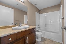 702 147 Provencher Boulevard, Winnipeg, MB R2H0C9 Photo 17