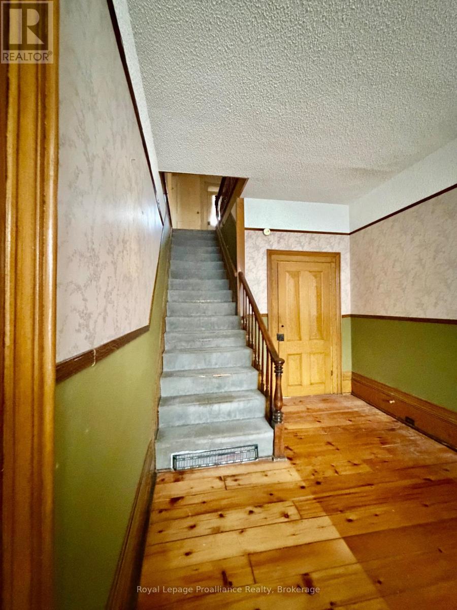 16 CHURCH STREET - 17
