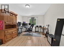 63 Speers Boulevard, Loyalist, ON K7N1Y1 Photo 21