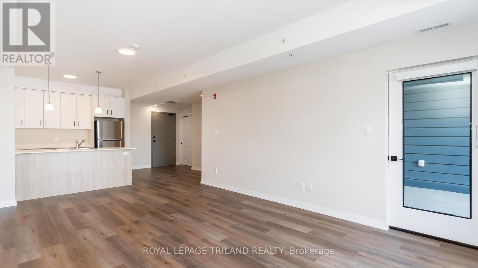 865 Kleinburg Drive — photo 10