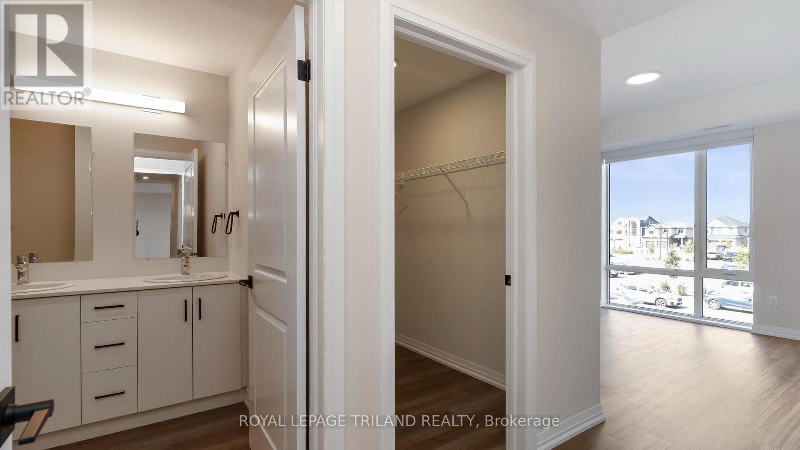 865 Kleinburg Drive — photo 16