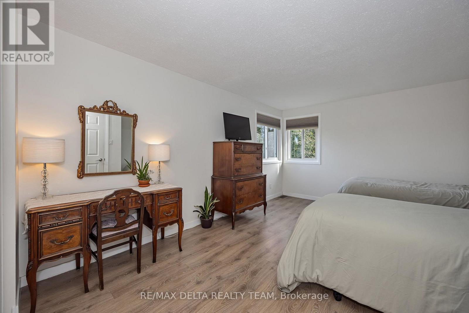 435 DUVERNAY DRIVE - 19