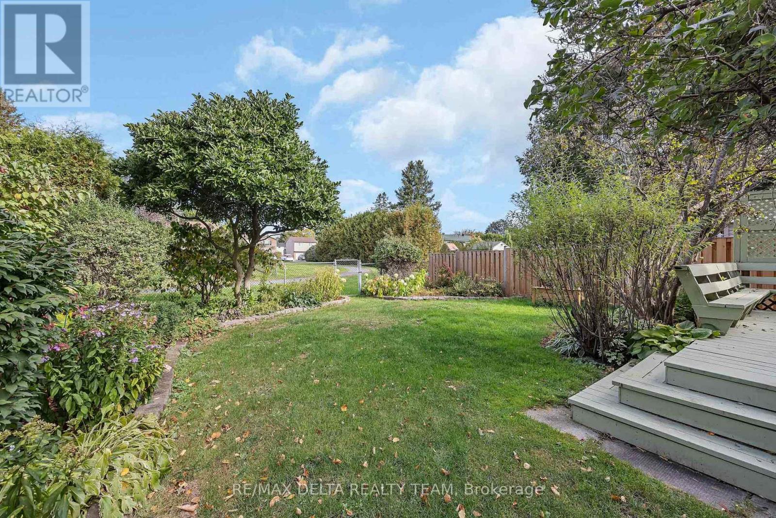 435 DUVERNAY DRIVE - Image 34