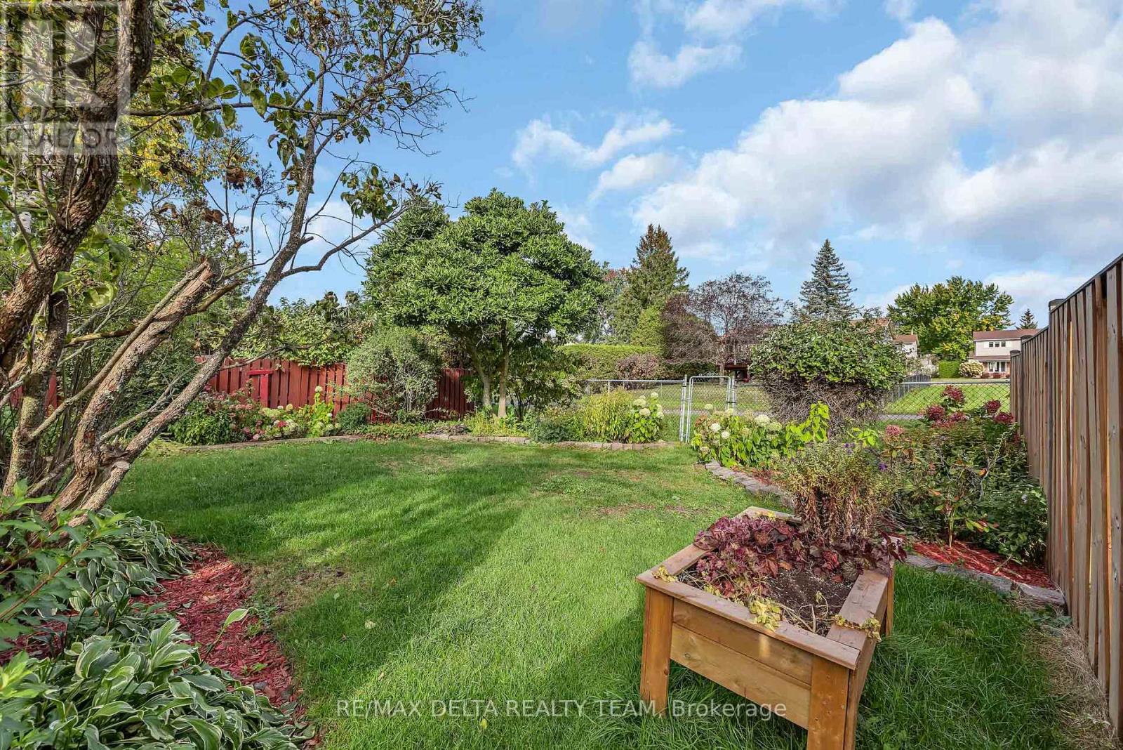 435 DUVERNAY DRIVE - Image 37