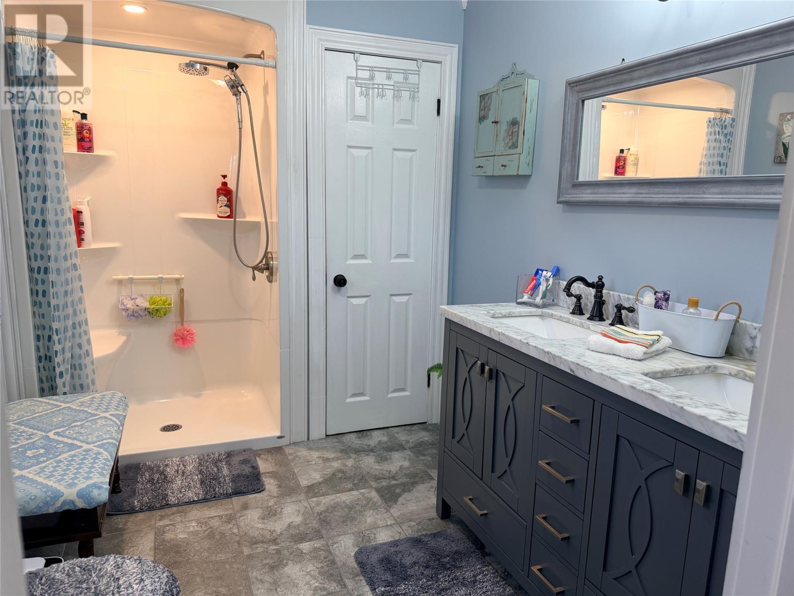 29-31 Spracklin's Avenue - 34
