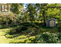 23 Long Pond Road thumbnail 44