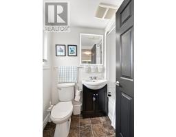 Eat in kitchen - 624 Empire Avenue, St  John S, NL A1E1X2 Photo 8