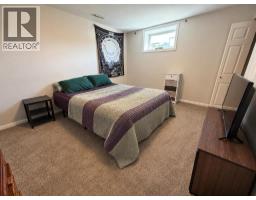 220 Mcgill Boulevard W - photo 10