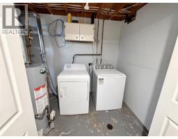 220 Mcgill Boulevard W - photo 11