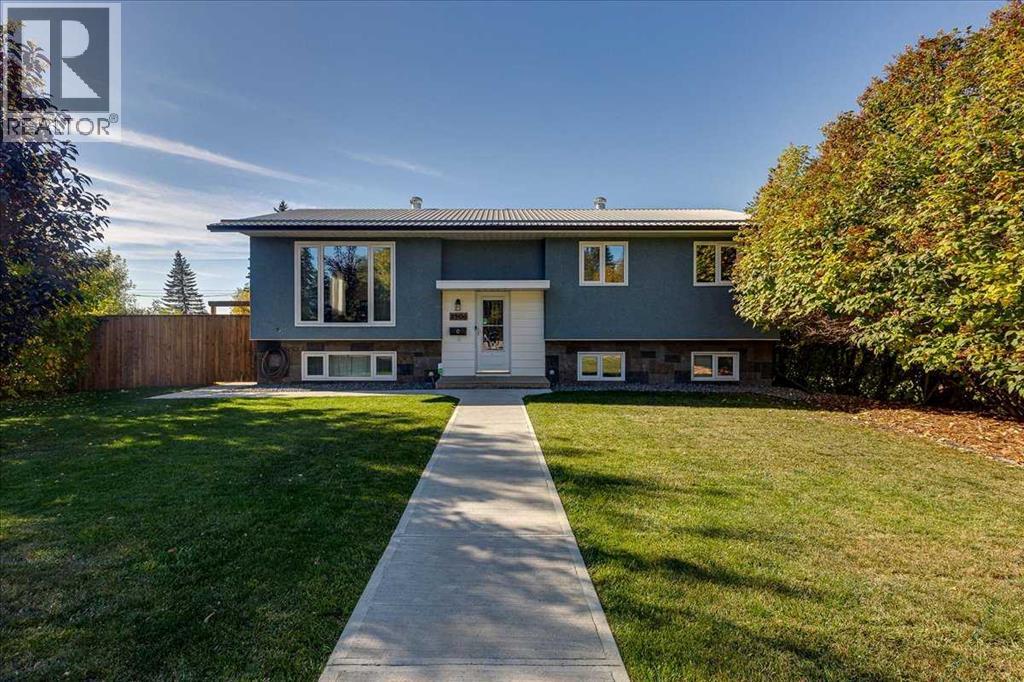 3906 44 Street - 1