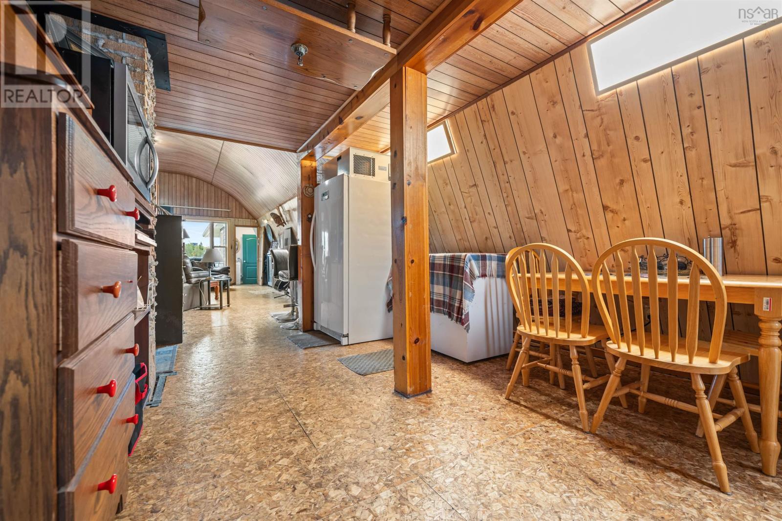 1268 Plains Road - 14