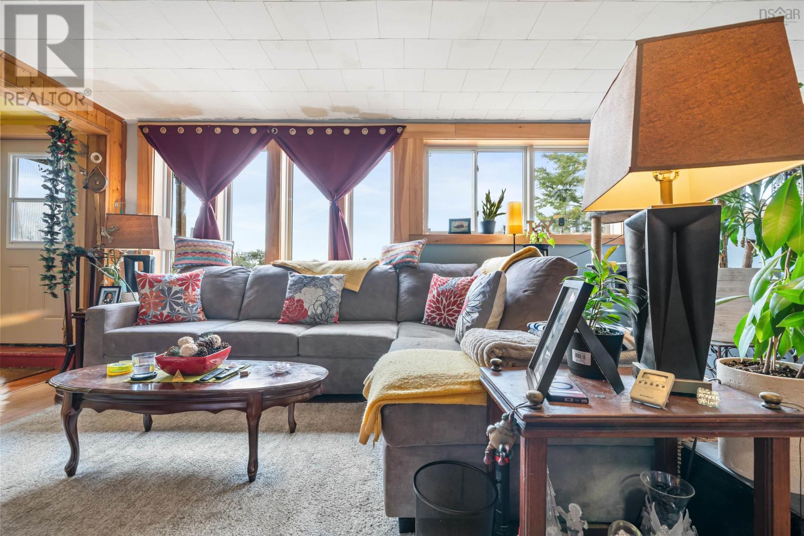 1268 Plains Road - Image 24