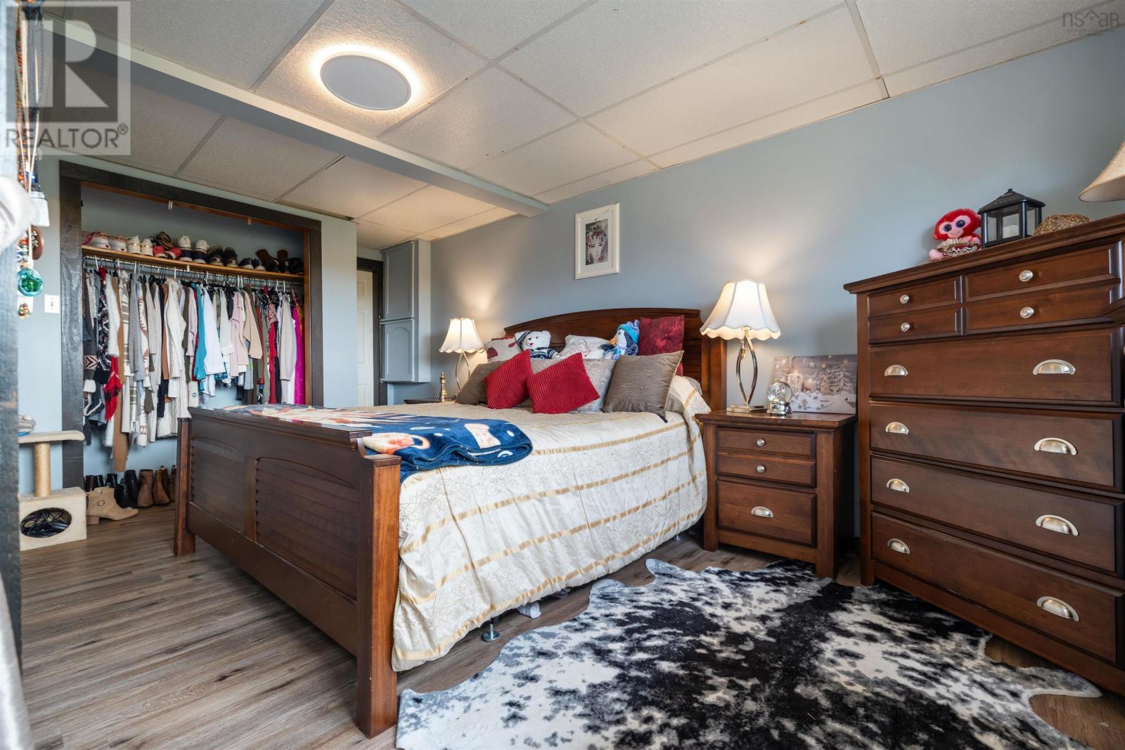 1268 Plains Road - 28