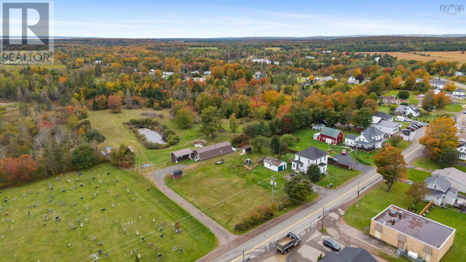 1268 Plains Road - 50