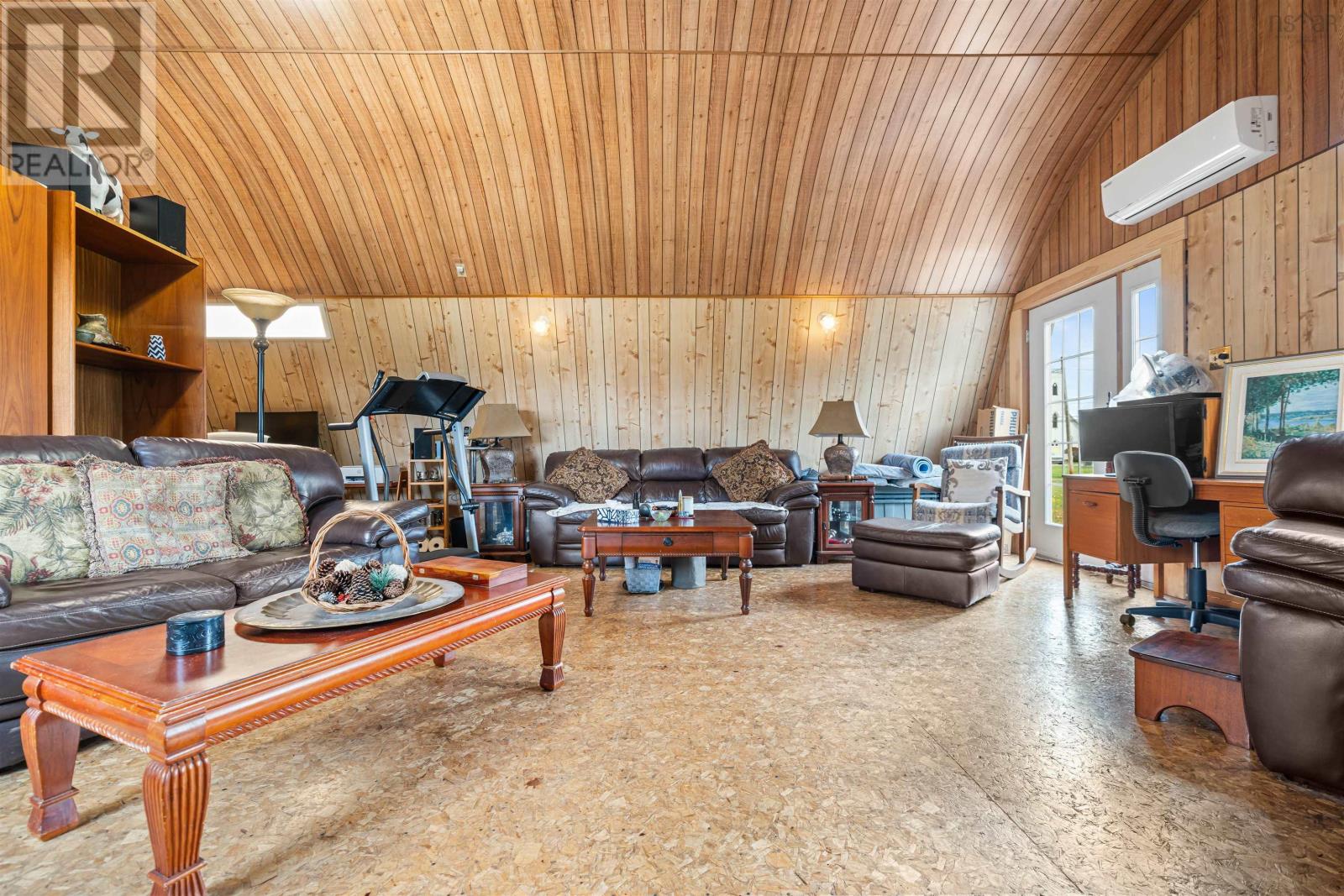 1268 Plains Road - 7