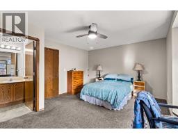 303 Addington Drive, Red Deer, AB T4R3H7 Photo 12