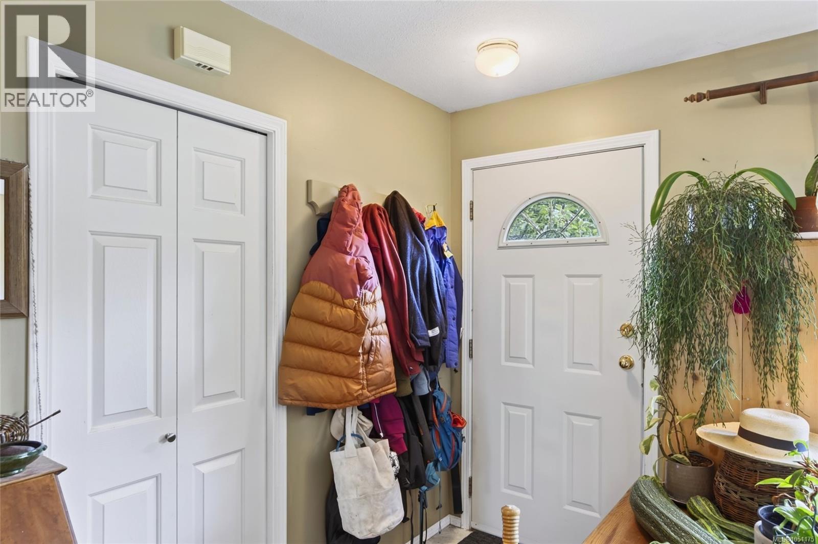 2522 Dunsmuir Ave - Image 40