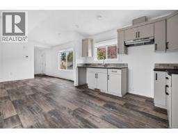 2104 Pemberton Pl, Comox, BC V9M3P8 Photo 13