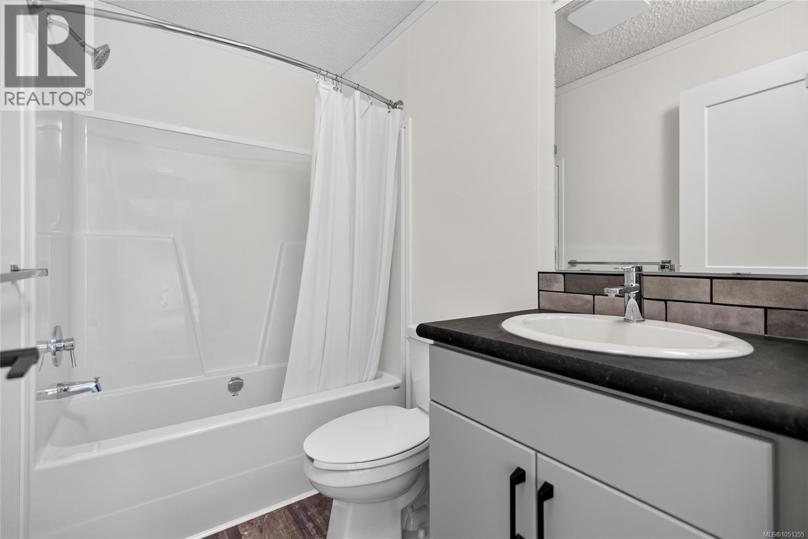 2104 Pemberton Pl - Image 23