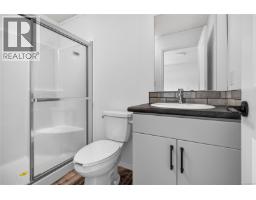 2104 Pemberton Pl, Comox, BC V9M3P8 Photo 19