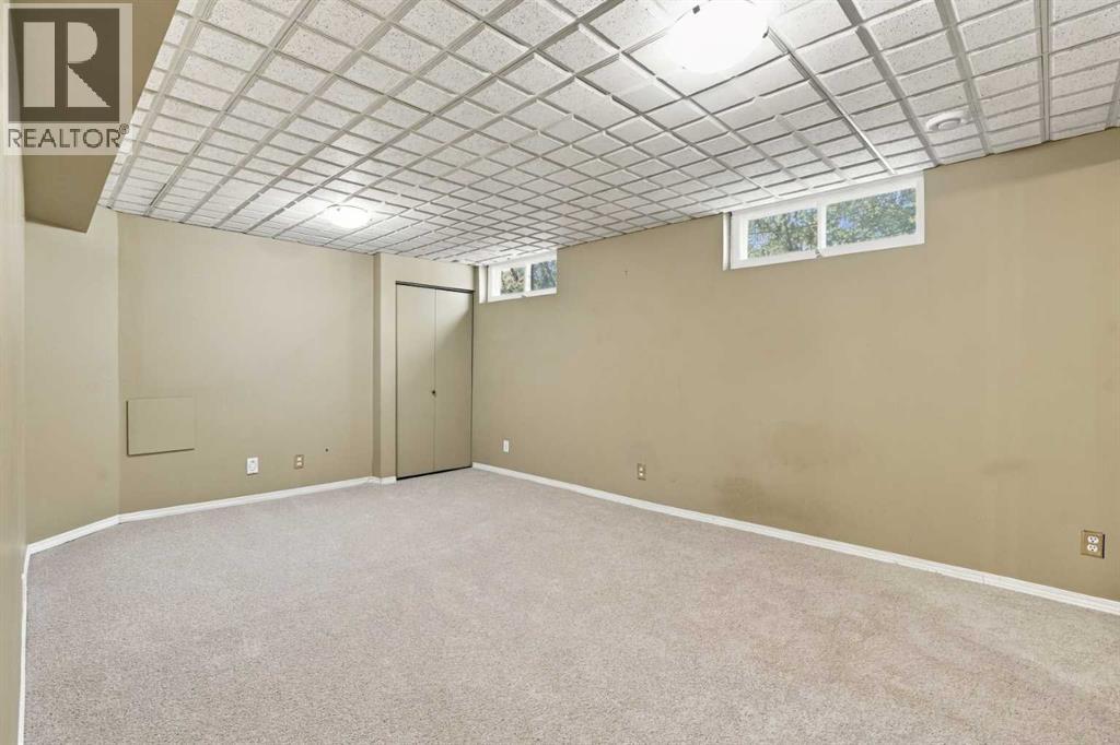 2031 Glenwood Drive SW - photo 29