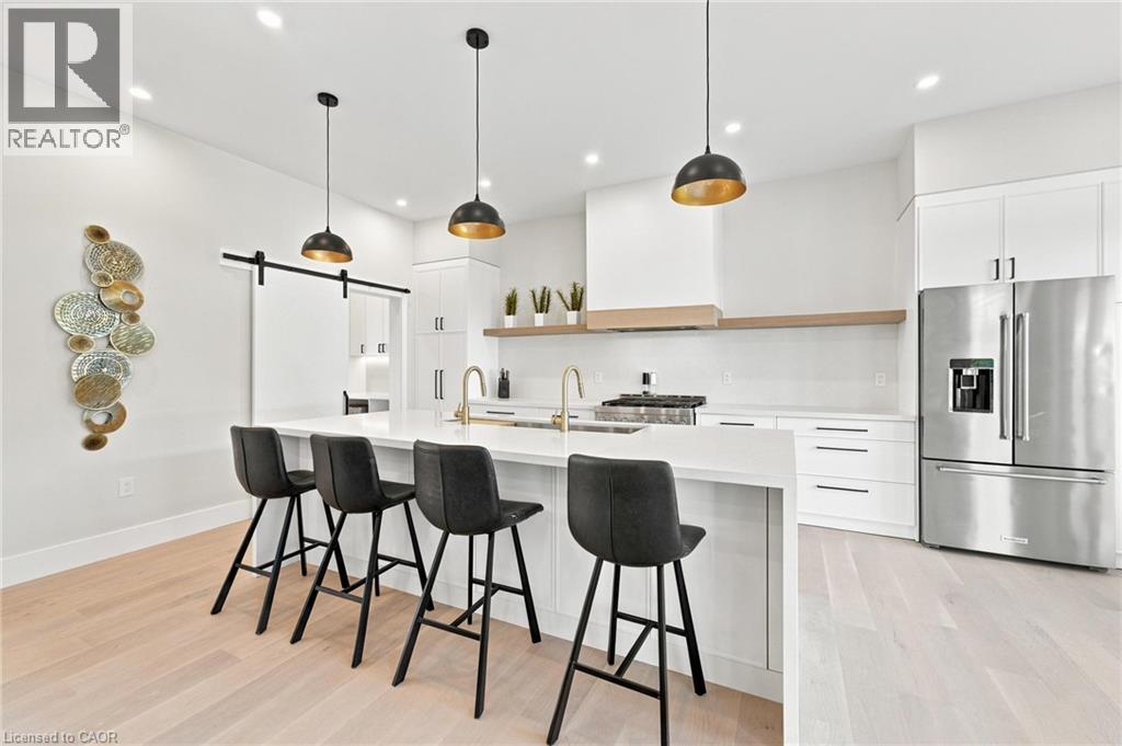 2468 COCKSHUTT Road - 8