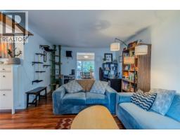 832 Holly Hill Rd, Nanaimo, BC V9R5T1 Photo 15