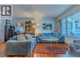 832 Holly Hill Rd, Nanaimo, BC V9R5T1 Photo 14