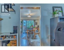 832 Holly Hill Rd, Nanaimo, BC V9R5T1 Photo 17