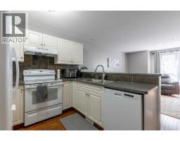 5, 635 6 Street S - photo 8