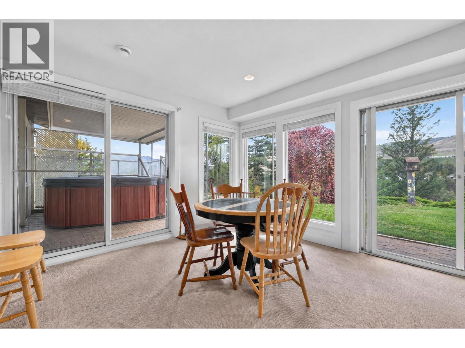 2571 Pineridge Place - 17
