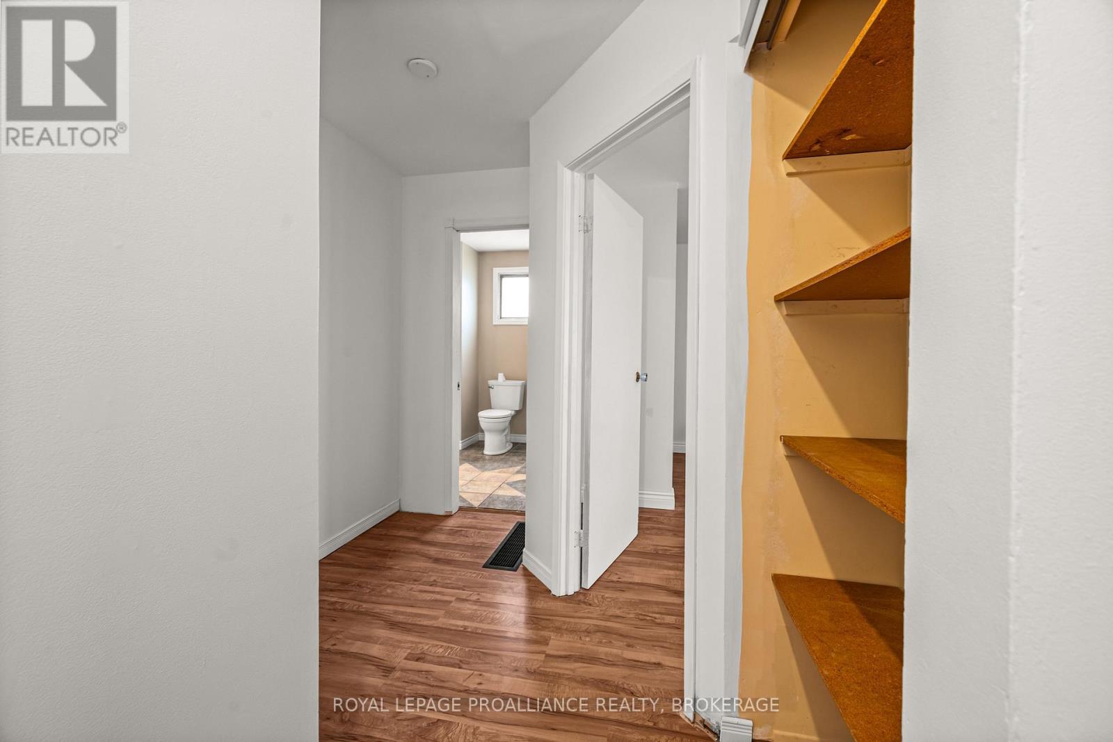 42 WYCLIFFE CRESCENT - Image 13