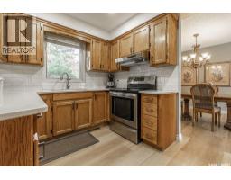 3pc Ensuite bath - 122 Wakaw Crescent, Saskatoon, SK S7J4E2 Photo 10
