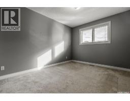 122 Wakaw Crescent, Saskatoon, SK S7J4E2 Photo 25