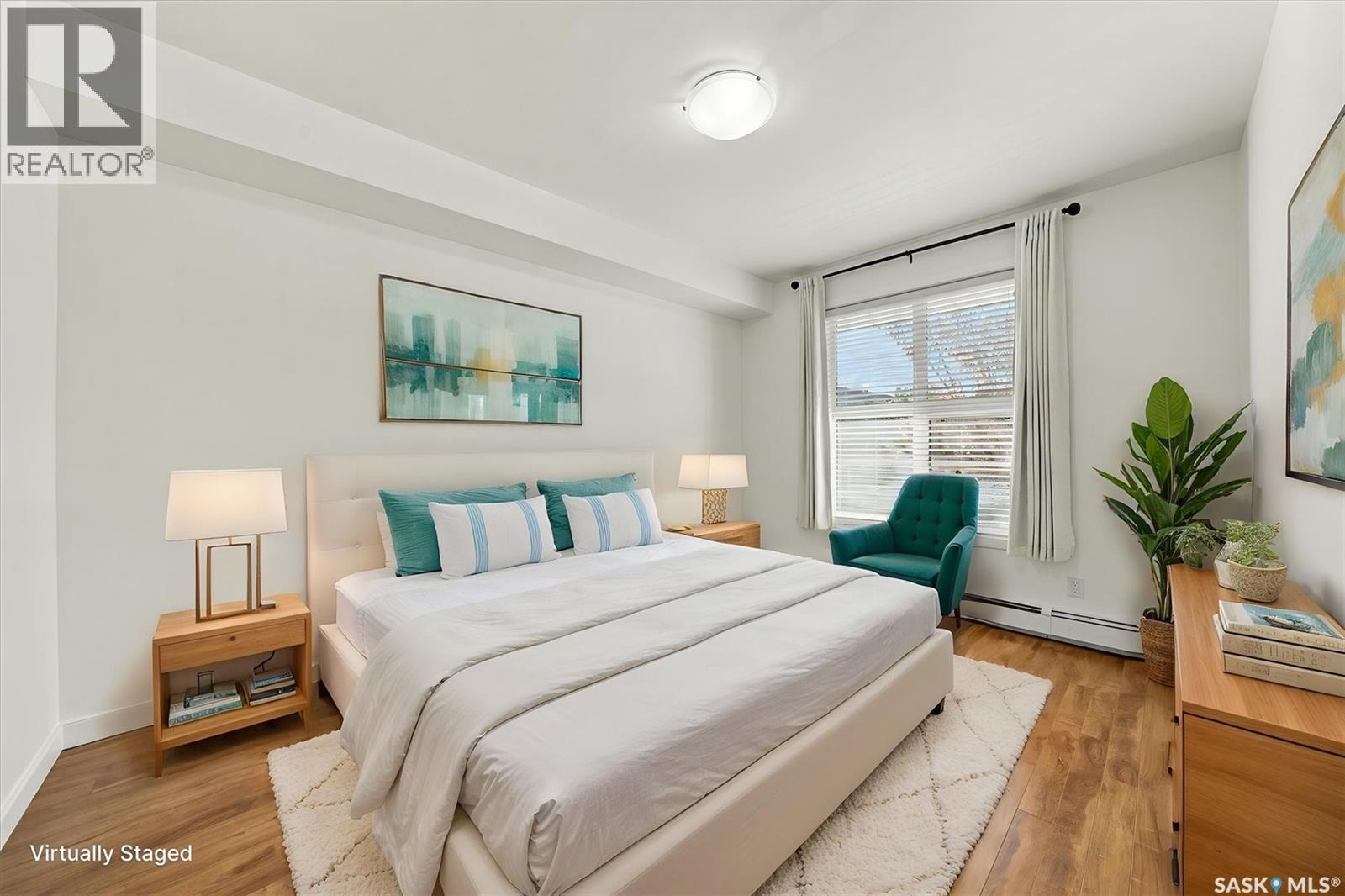 #111 1035 Moss AVENUE - 18