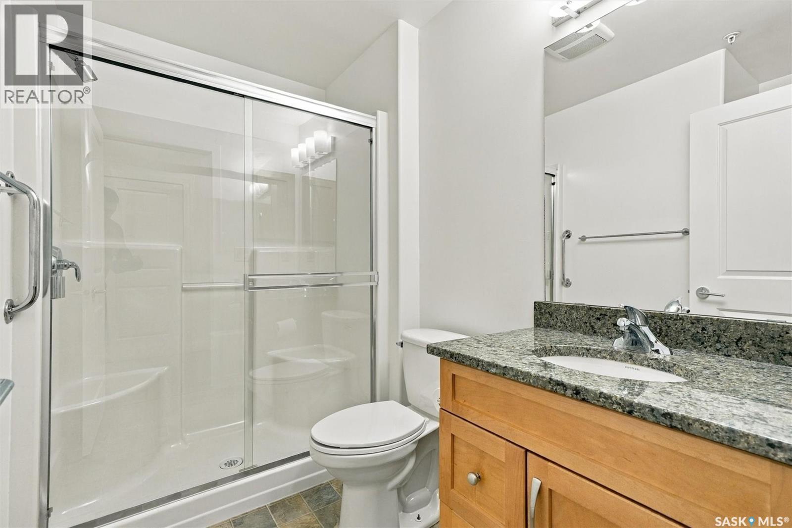 #111 1035 Moss AVENUE - 23