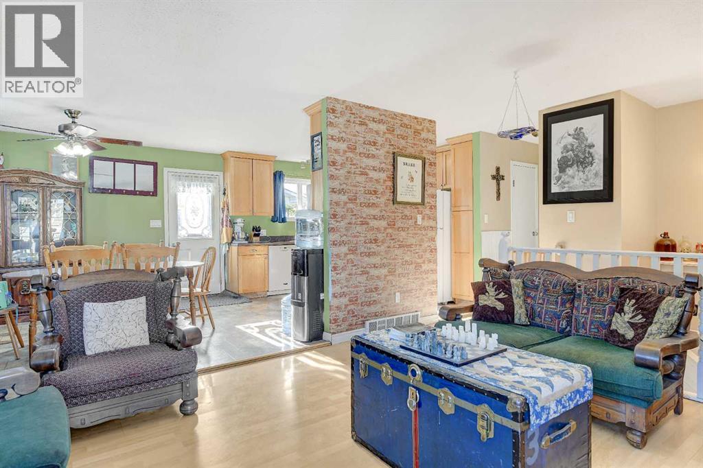 10411 103 Avenue - 15