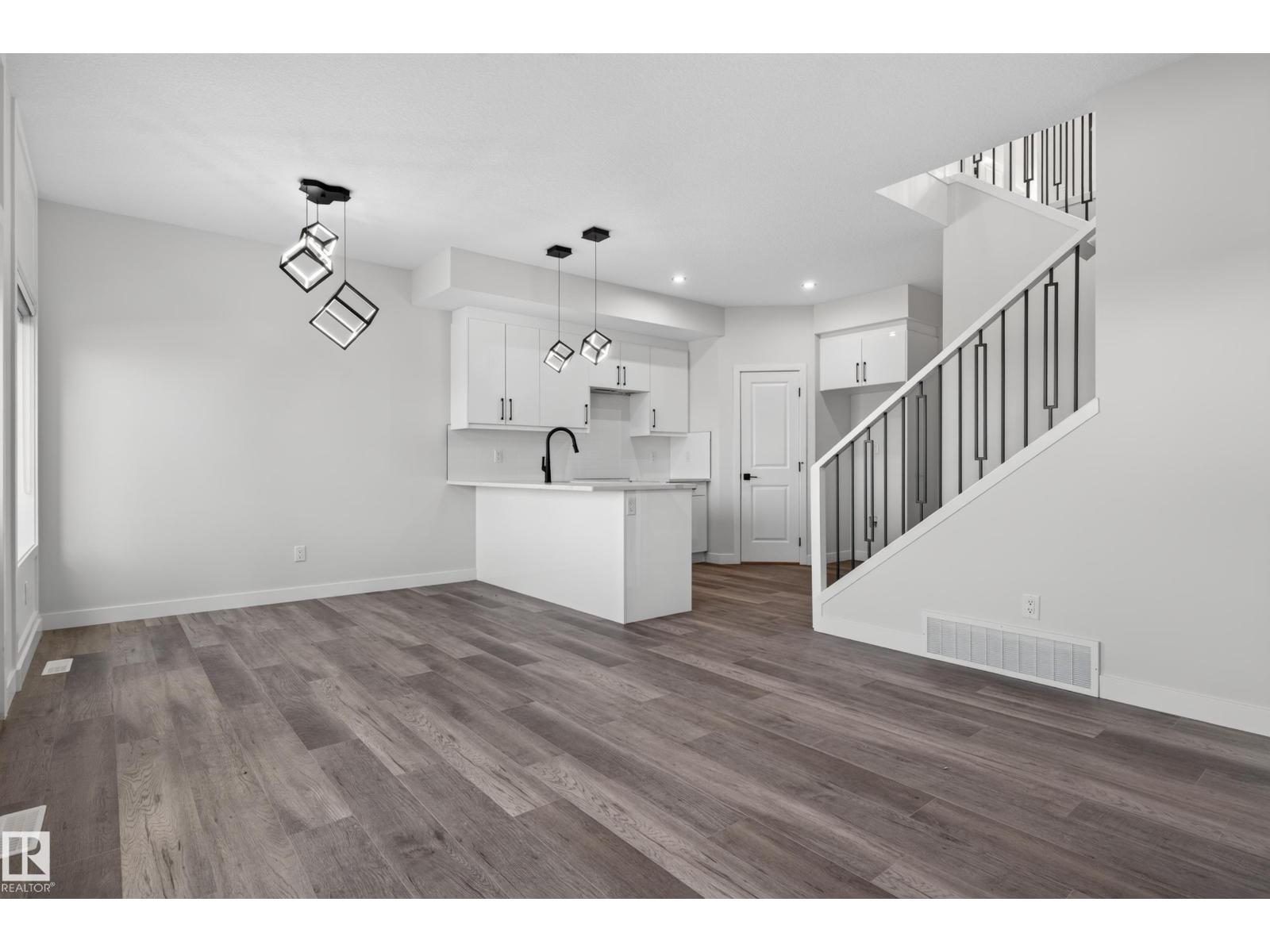 81 PATRIOT WY - Image 11