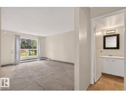 237 Woodvale Rd Nw, Edmonton, AB T6L1G7 Photo 8