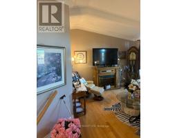 Living room - 132 - 200 Wende Avenue, Timmins, ON P4N8H6 Photo 6