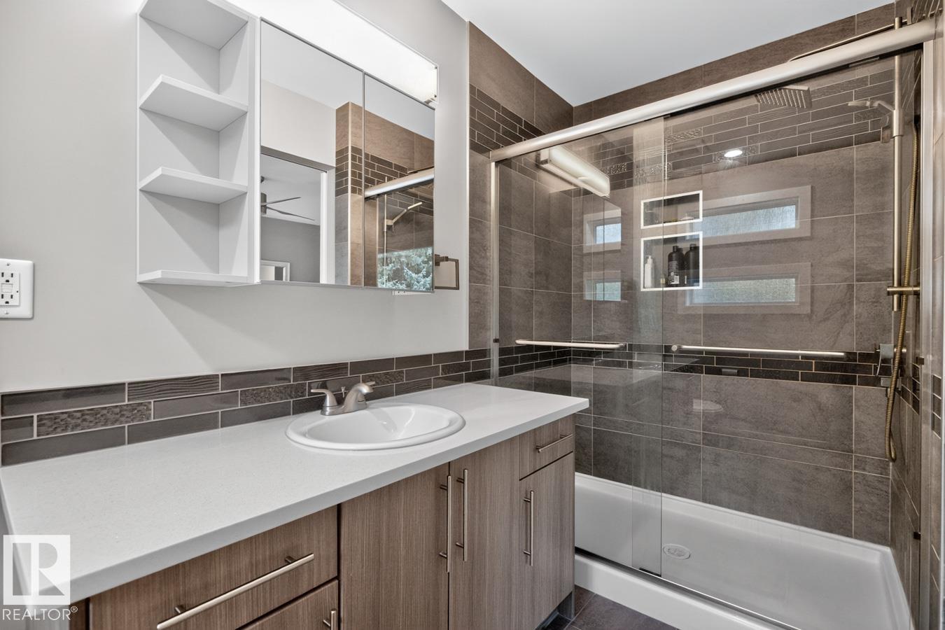 11207 78 AV NW - Image 26