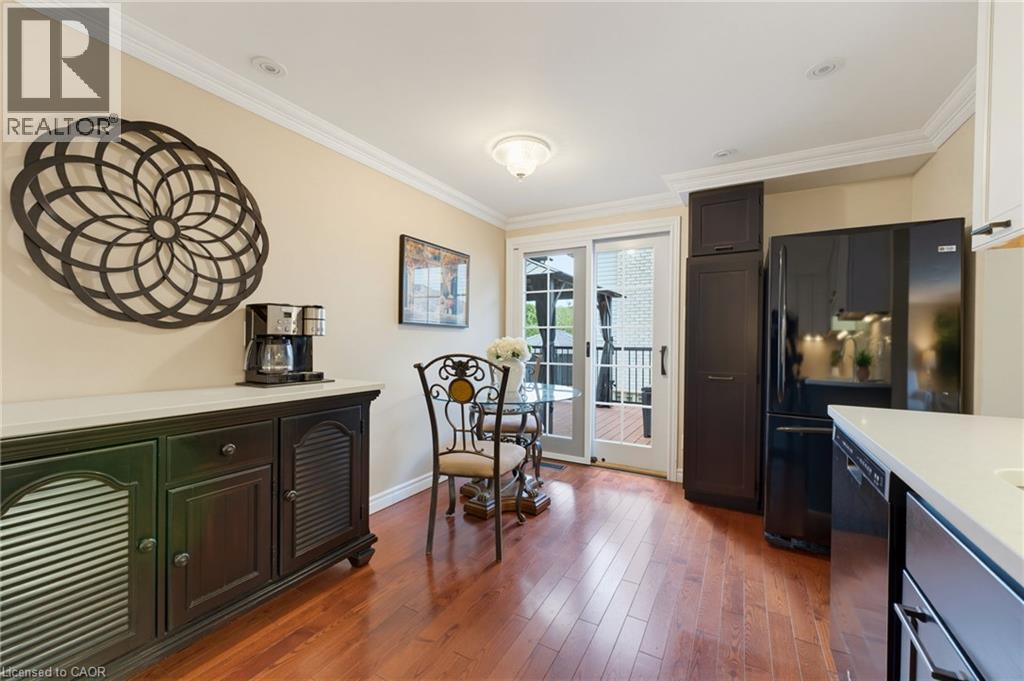 77 YELLOW BIRCH Drive - 18