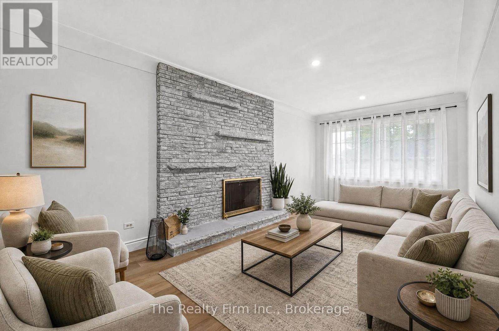 845 SLOANE STREET - 17