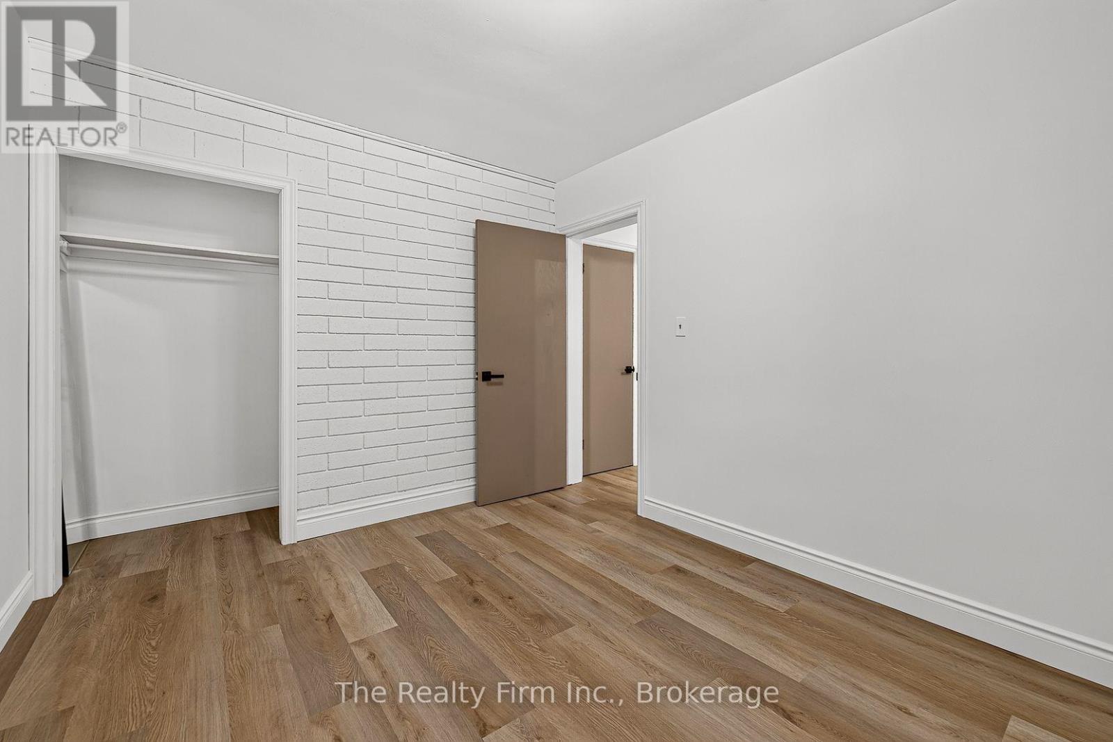 845 SLOANE STREET - Image 35