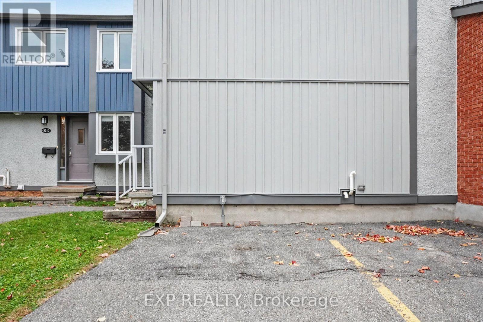 #D 32 BENLEA DRIVE - 4