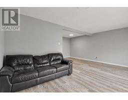 D - 32 Benlea Drive, Ottawa, ON K2G4A8 Photo 10