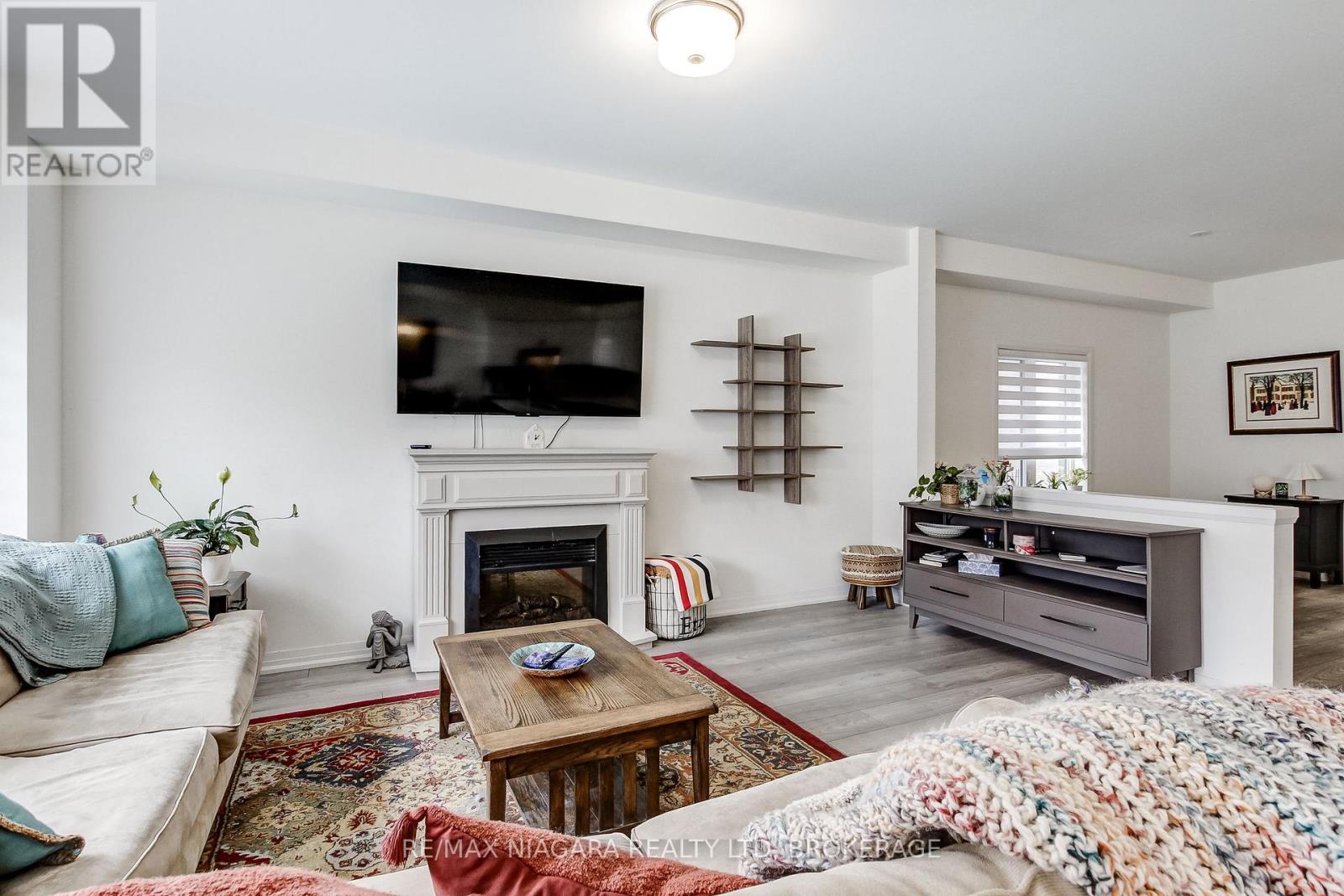 10 INGALLS AVENUE - Image 17