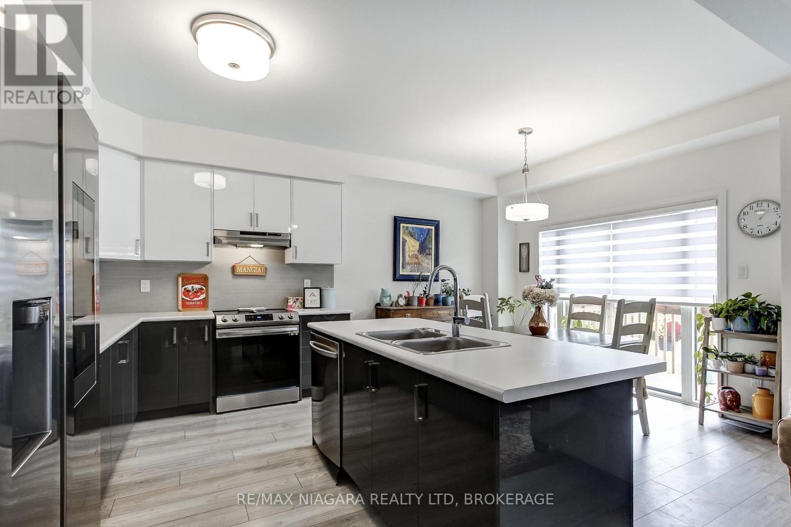 10 INGALLS AVENUE - 20